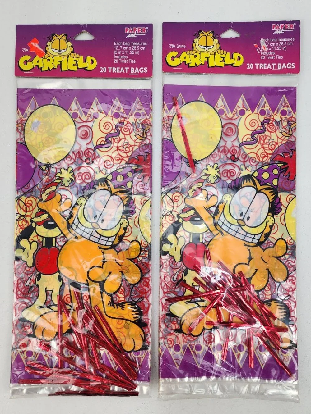 Vtg 90s Garfield Birthday or New Year's Party Supplies Treat Bags Lot of 2 Packs